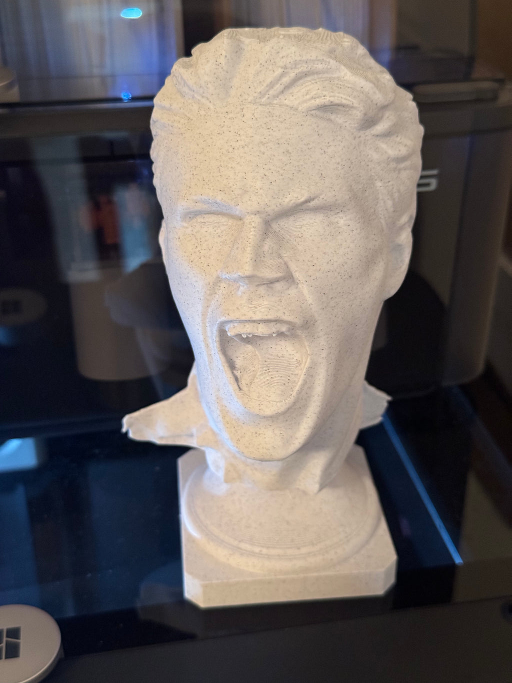 Busto Scott Mctominay